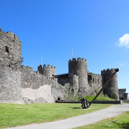The Old Coach House Apartment Conwy Exterior foto